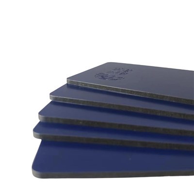 Matériau composite PE-aluminium